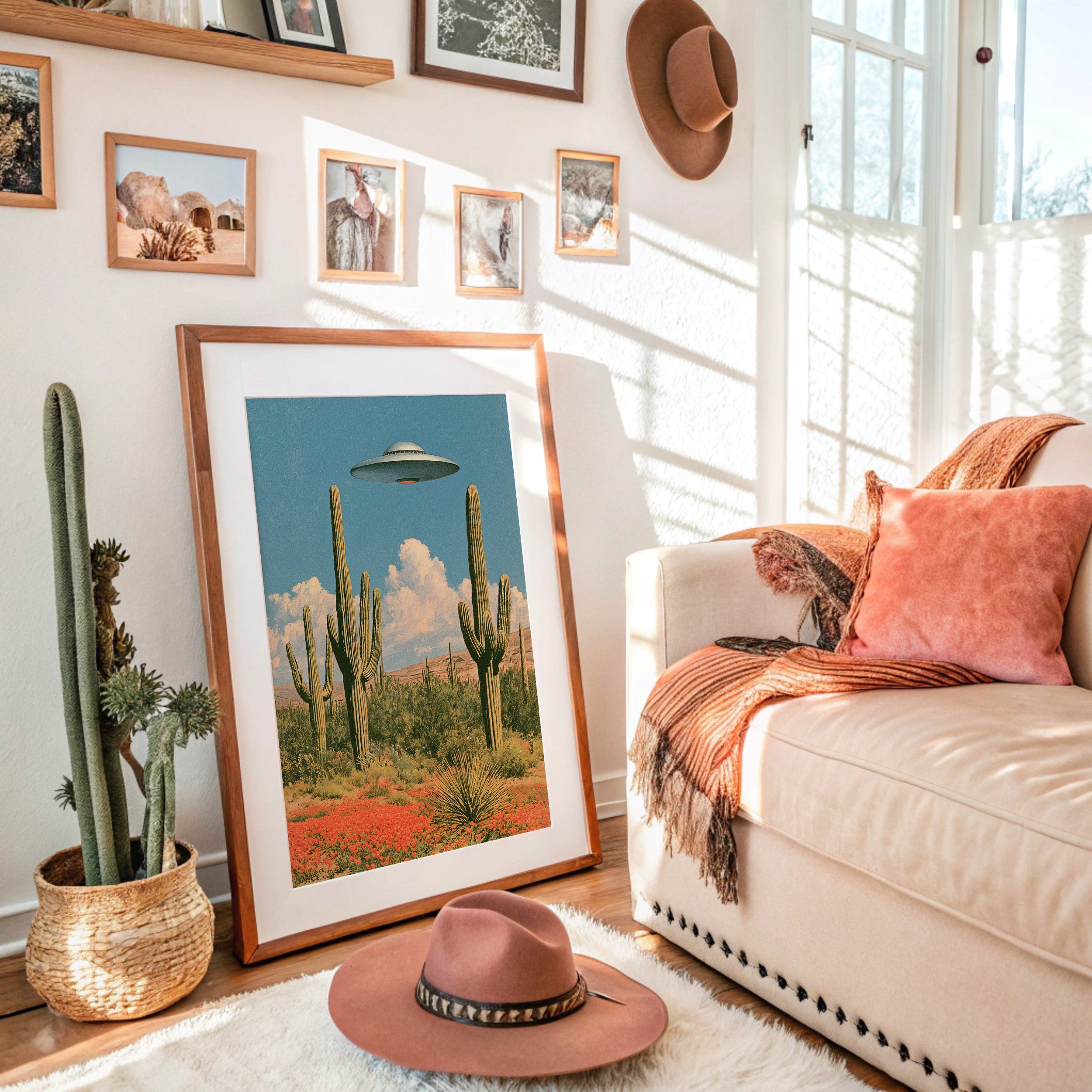 Saguaros and Saucers